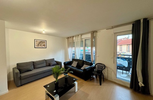 Drancy Apartamento | Cosy apartment located in Drancy near Paris / CDG