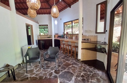 Tilarán Casa | Cosy Apartment near the Lake