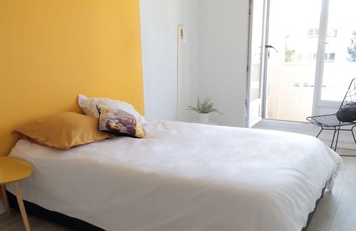 Clos des Roses Apartamento | Superb Cozy Apartment with free parking