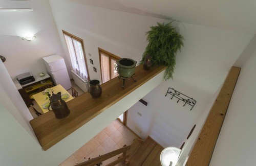 Sughera Apartamento | Apartamento con A/C, piscina, WIFI, TV, patio, vista panorámica, cerca de San Gimignano