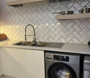 Boksburg Apartamento | Cosy apt 10min to OR Tambo