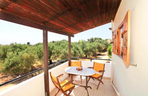 Drapanos Apartamento | Cosy APT w/pool and fast Wi-fi