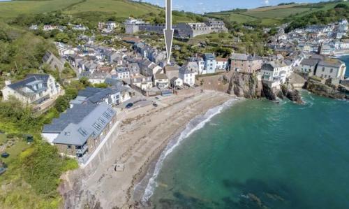 Cawsand Casa | Cosy Beach Cottage - Cawsand