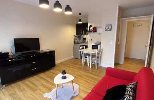 Aytre Apartamento | Cosy, bright studio 5 minutes from the beach