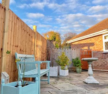 Bexhill-on-Sea Apartamento | Cosy bungalow Air con & Wi-fi