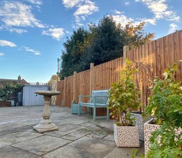 Bexhill-on-Sea Apartamento | Cosy bungalow Air con & Wi-fi