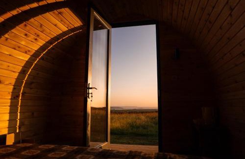 Haverfordwest Otro | Cosy Cabin with sea view