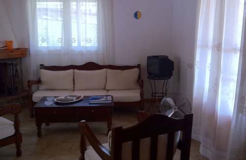 Ermionida Cabaña | Cosy Calm Cottage in olive trees with sea view