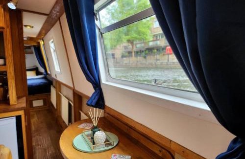 Westbourne Green Alquiler De Eote | Cosy Canal Boat in Little Venice for Family & Friends