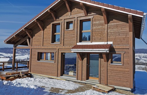 Foncine-le-Haut Chalet De Esquí | Cosy chalet in the Haut Jura, 2 minutes from the slopes and the GTJ