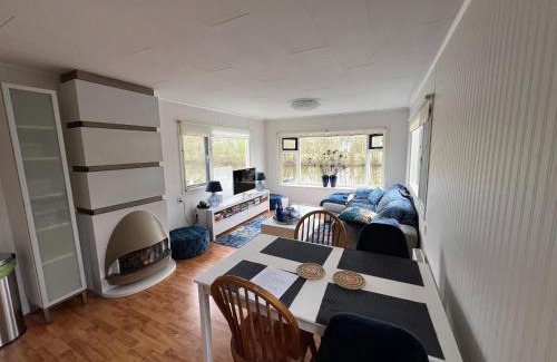 Ooltgensplaat Casa | Cosy chalet with garden, cleaning included
