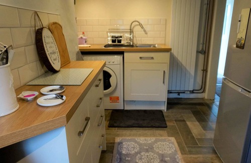 Clearbrook Otro | Cosy Coles Cottage Su