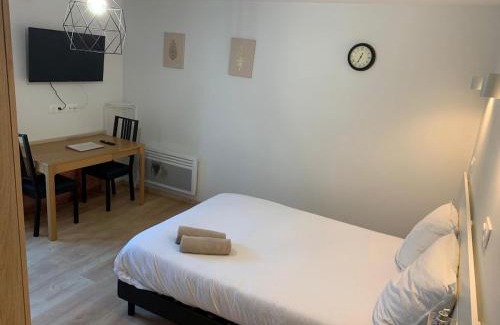 Corbeil-Essonnes Apartamento | Cosy Corbeil Studio RerD 700m N7