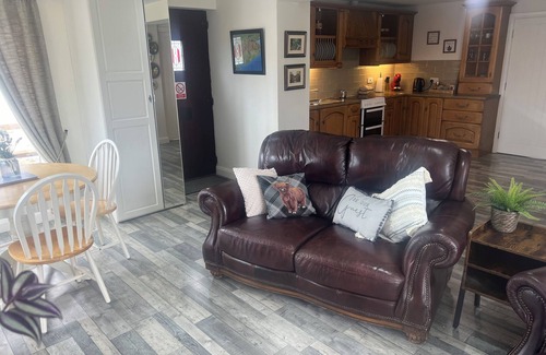 Annalong Cabaña | Cosy Cottage at the foot of The Mournes