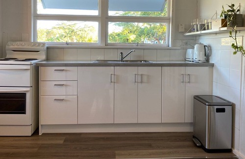 Allambie Heights Cabaña | Cosy cottage in Allambie Heights