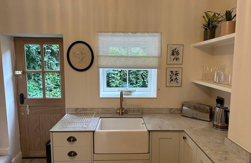 Kerridge Casa | Cosy cottage in Bollington offering an escape to the Peak District and beyond.
