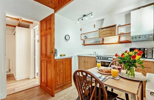Kingston Cabaña | Cosy Cottage in Kingston - Perfect for Couples - Dogs Welcome!