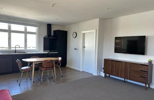 Methven Casa | Cosy Cottage on Allen St