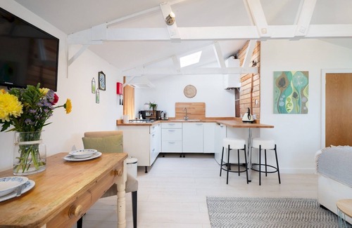 Stanton Saint John Casa | Cosy Countryside Cabin I Pass The Keys