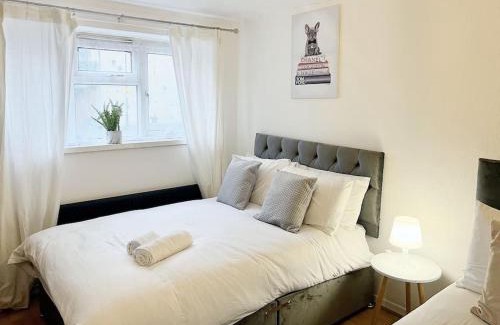 Broad Green Apartamento | Cosy Croydon Apt Sleeps 5