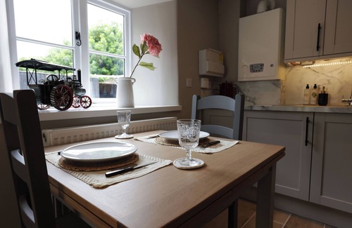 Chipping Norton Cabaña | Cosy dog friendly cottage in the heart of Chipping Norton.