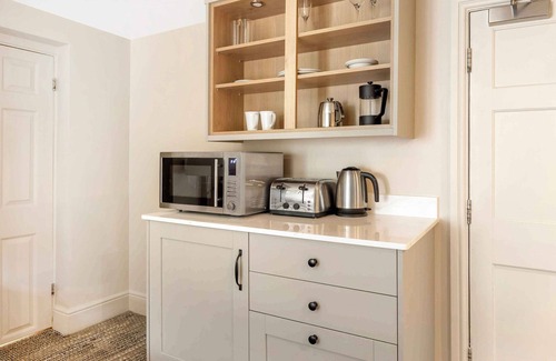 Milton Damerel Apartamento | Cosy Double Room | Countryside Resort | Sleeps 2