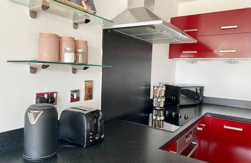 Northampton Apartamento | Cosy Egyptian Inspired City Centre Apartment