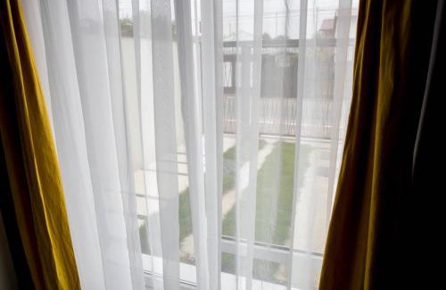 Voluntari Apartamento | cosy ELFs crib 1, Voluntari ,free parking, self check in and check out, by ELF properties