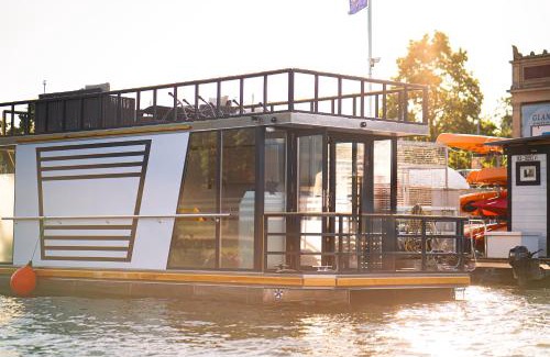 Schwerin Alquiler De Eote | COSY Explorer - Festlieger