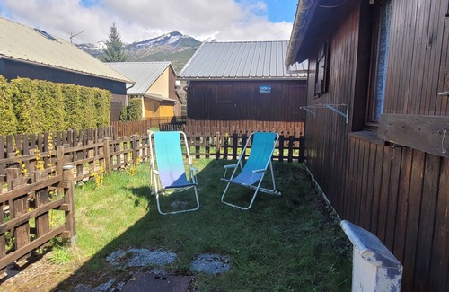Barcelonnette Chalet De Esquí | Cosy family chalet for 4 people. Pets allowed.
