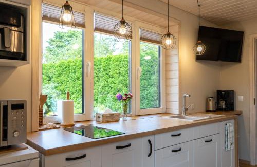 Kuressaare Casa | Cosy Family Guesthouse with Sauna and Garden