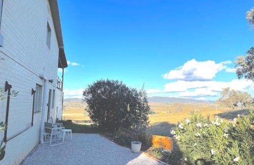 Menah Apartamento | Cosy Farm stay minutes from heart of Mudgee