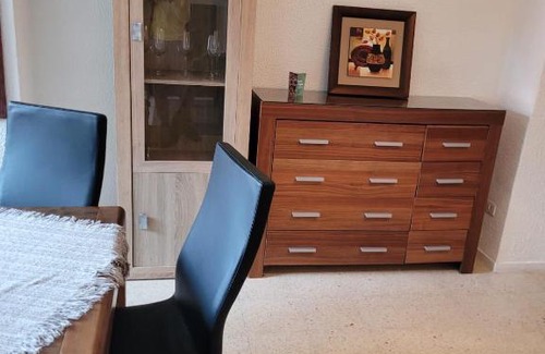 La Línea de la Concepción Apartamento | Cosy flat for comfy stay - Gib Rock View 3