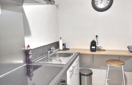 Agen Apartamento | Cosy flat proche Gare & Parking - clim