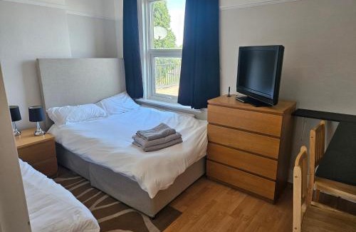 Addiscombe Apartamento | Cosy Flat with private entrance near East Croydon
