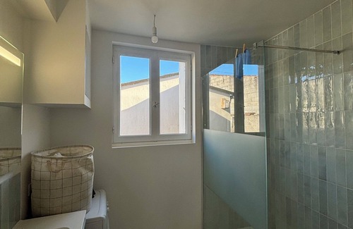 Basse-Goulaine Cama Y Desayuno | Cosy room in shared residence
