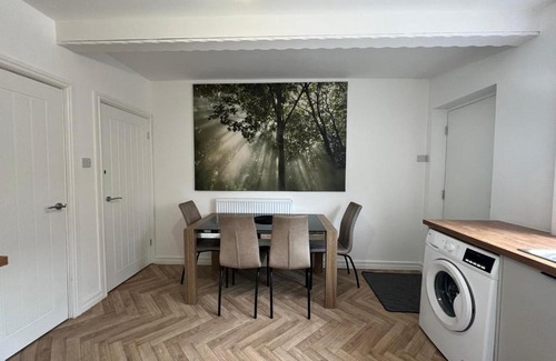 Doncaster Apartamento | Cosy Fresh New Refurbished House