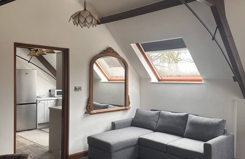 Rosliston Apartamento | Cosy, fully refurbished, rural apartment In Heart of England with stunning views