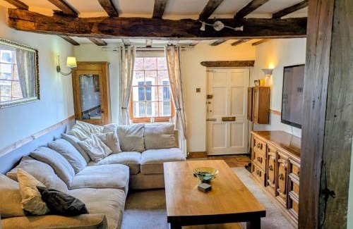 Bewdley Casa | Cosy Georgian Cottage in the Heart of Bewdley, Worcestershire