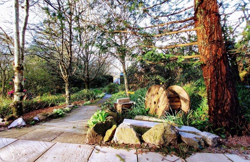 Saltash Cabina | 'Redwood' The Warming Wagon en The Greenhouse Spa Retreat - Glamping Cornwall