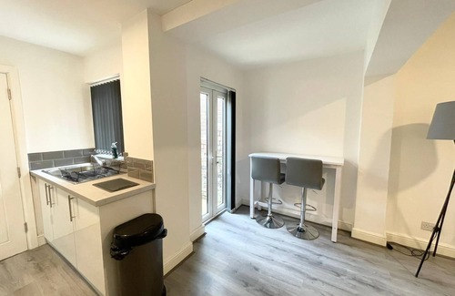 Birkenhead Casa | Cosy Group house in Birkenhead