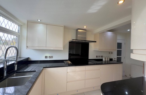 Langley Marish Casa | Cosy Guest House, Langley, Slough.