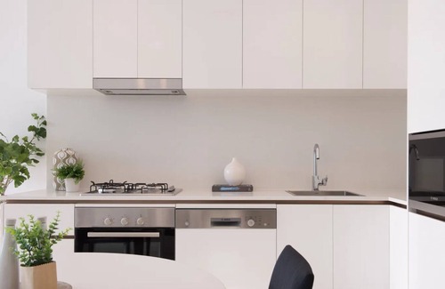 Newstead Apartamento | Cosy Gym Pool Apartment in Newstead