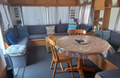 Sheerness Casa | Cosy Happy Holiday Home in Sheerness