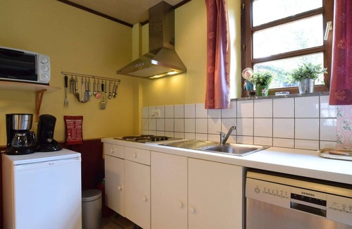 Weris Casa | Acogedora Casa de Vacaciones cerca del Bosque en Durbuy