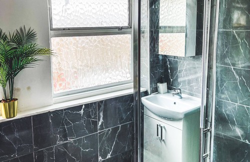 Shirley Casa | Cosy home in london with garden and parking