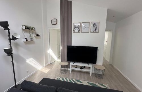 Aubervilliers Casa | Cosy Home Stade de france