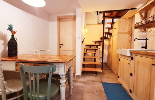 Cres Casa | Cosy house 70 m from the sea
