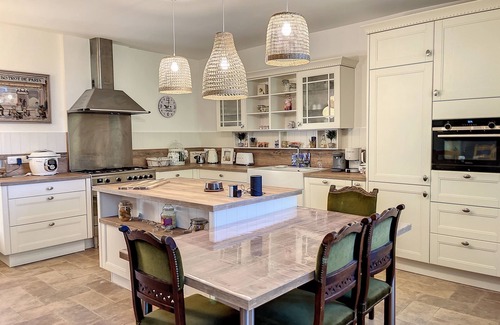 Sully Casa | Cosy house in the heart of nature, 2 steps from the wine route