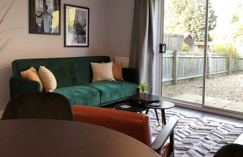 Weston on Trent Casa | Cosy House │ RICOH │ M6 │ Sleeps 6 │ EMPOWER HOMES